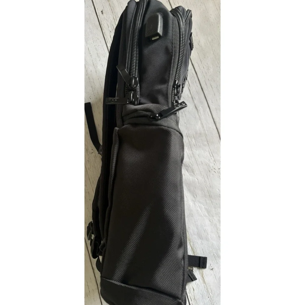OGIO [91008] Connected Backpack. Laptop Bag Black